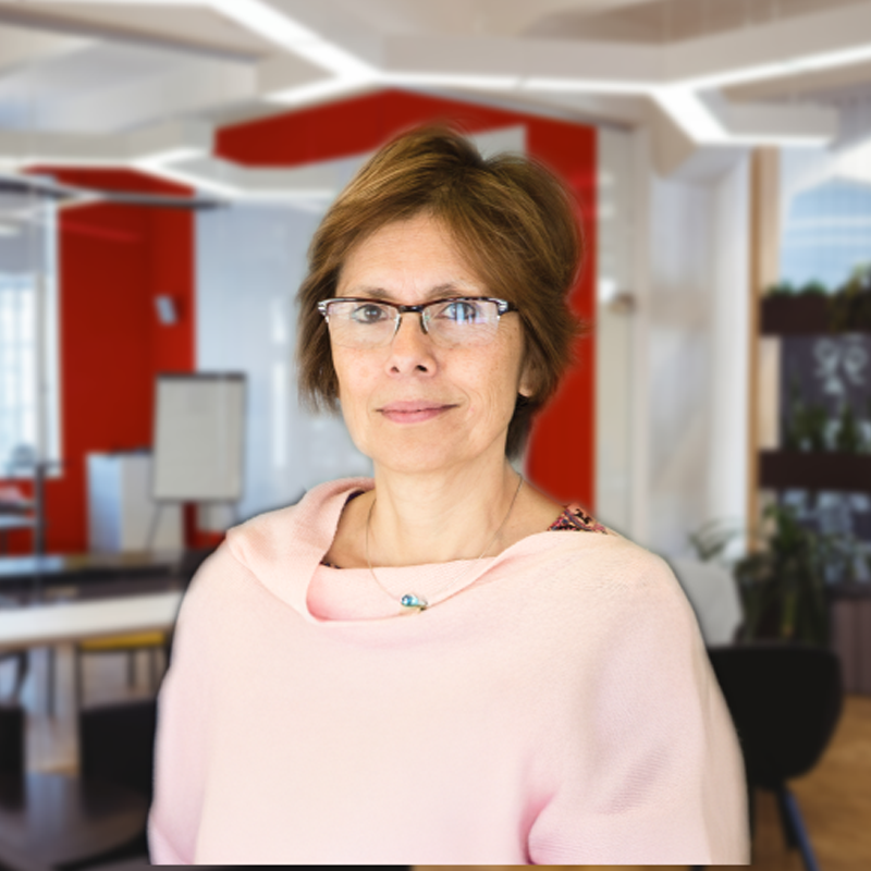 Angela Cadena. Integrante de la Comisión de Energía de ACIEM y ha sido Directora de la Unidad de Planeación Minera Energética UPME.